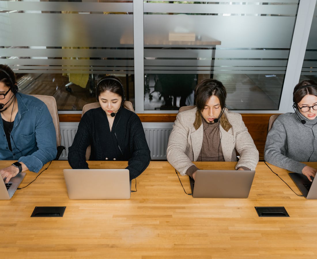 Live answering service agent